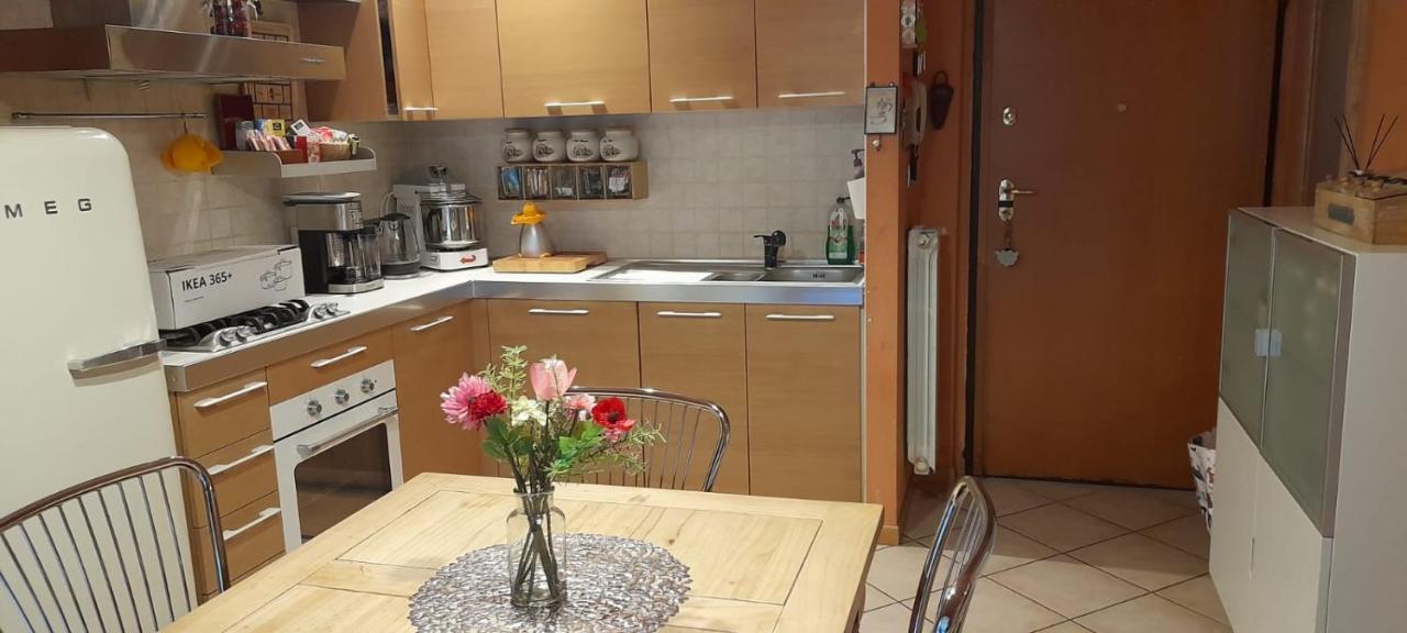 Holiday-Home-Desenzano Дезенцано-дель-Гарда Экстерьер фото