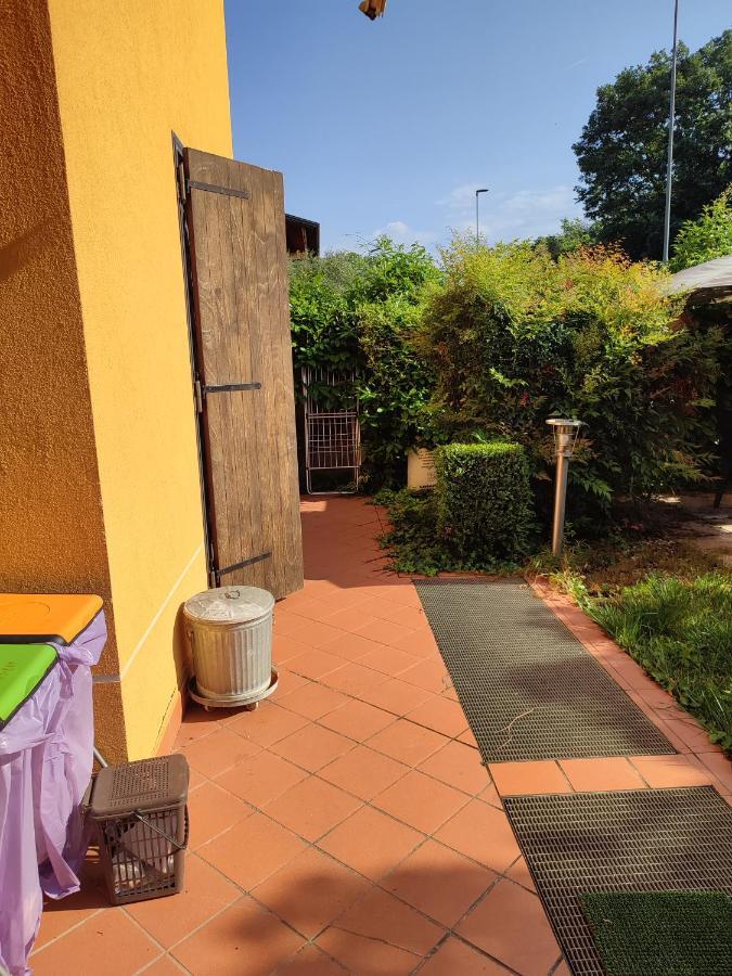 Holiday-Home-Desenzano Дезенцано-дель-Гарда Экстерьер фото