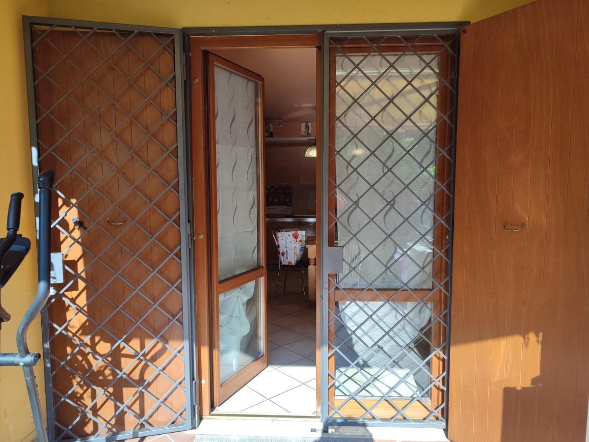 Holiday-Home-Desenzano Дезенцано-дель-Гарда Экстерьер фото
