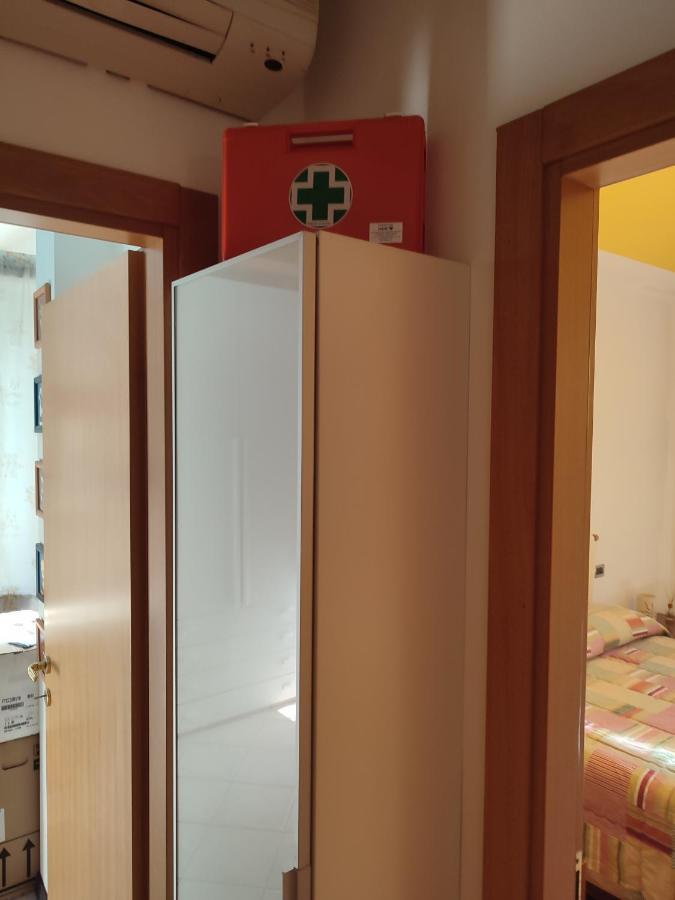Holiday-Home-Desenzano Дезенцано-дель-Гарда Экстерьер фото