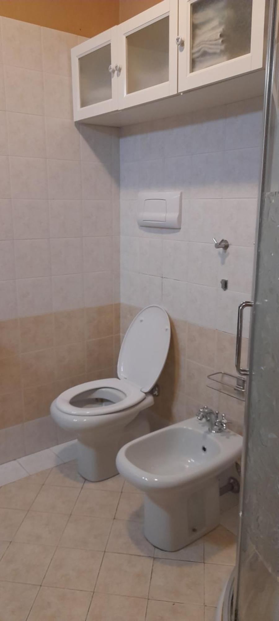 Holiday-Home-Desenzano Дезенцано-дель-Гарда Номер фото